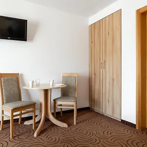  Apartament Cubryna